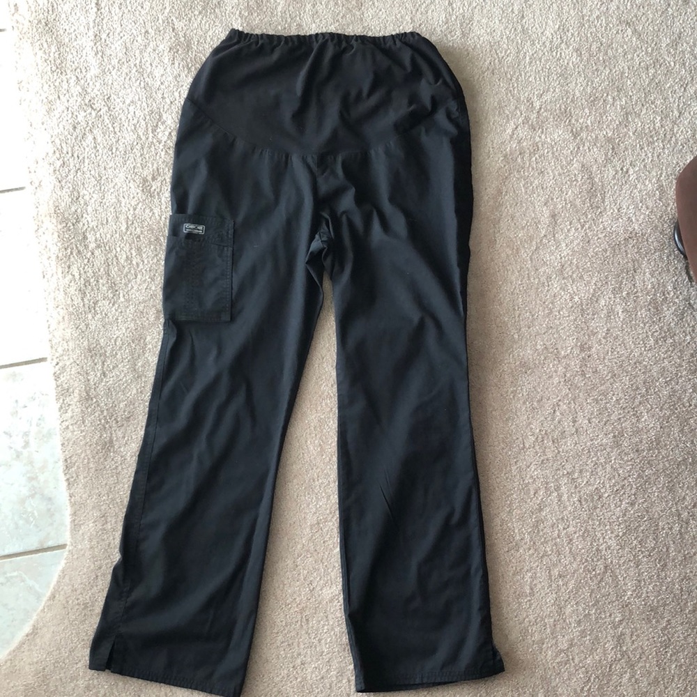 Maternity scrub pants